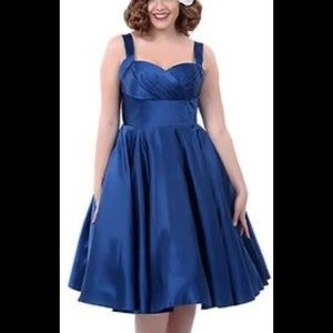 UNIQUE VINTAGE DRESS